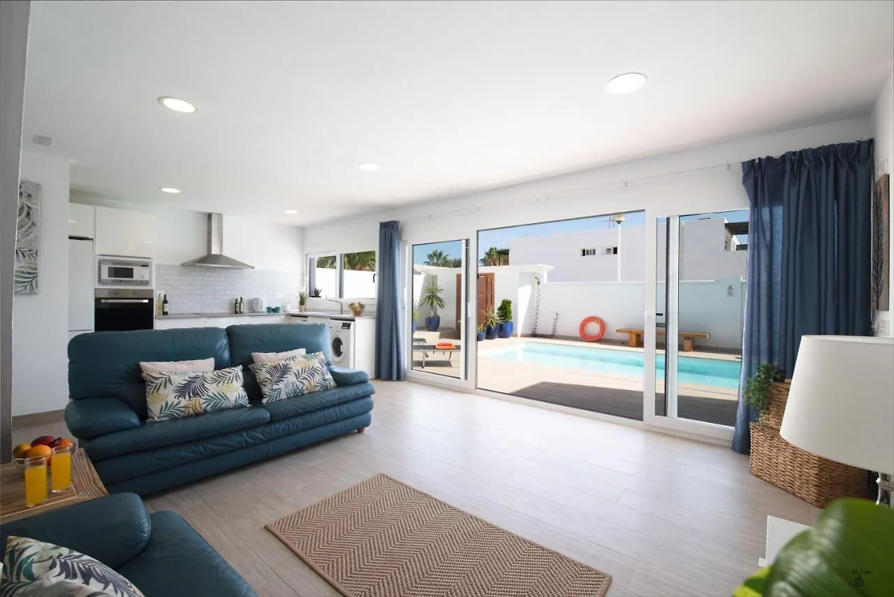 Villa Amaru Puerto del Carmen  0*, Puerto del Carmen (Lanzarote) Spanien
