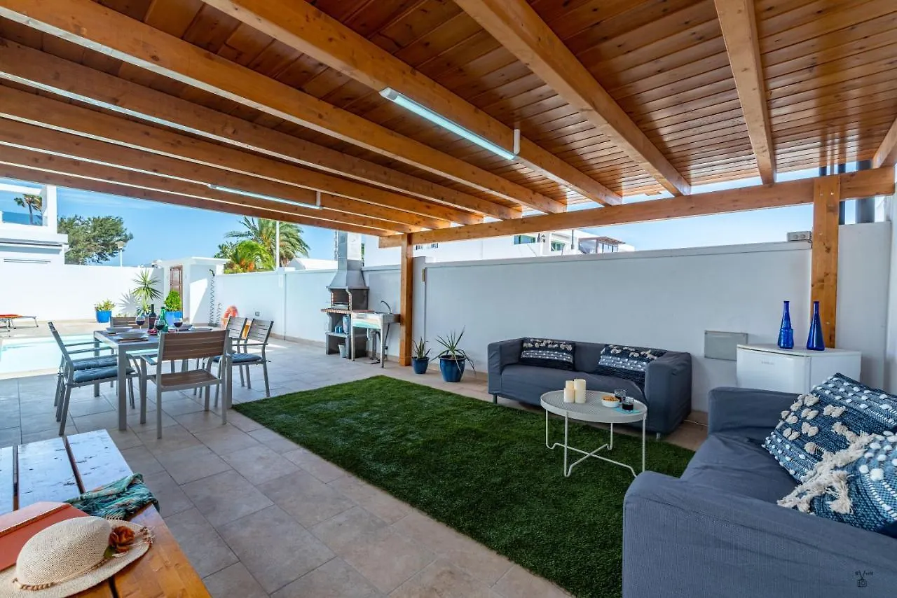 Villa Amaru Puerto del Carmen  0*, Puerto del Carmen (Lanzarote)